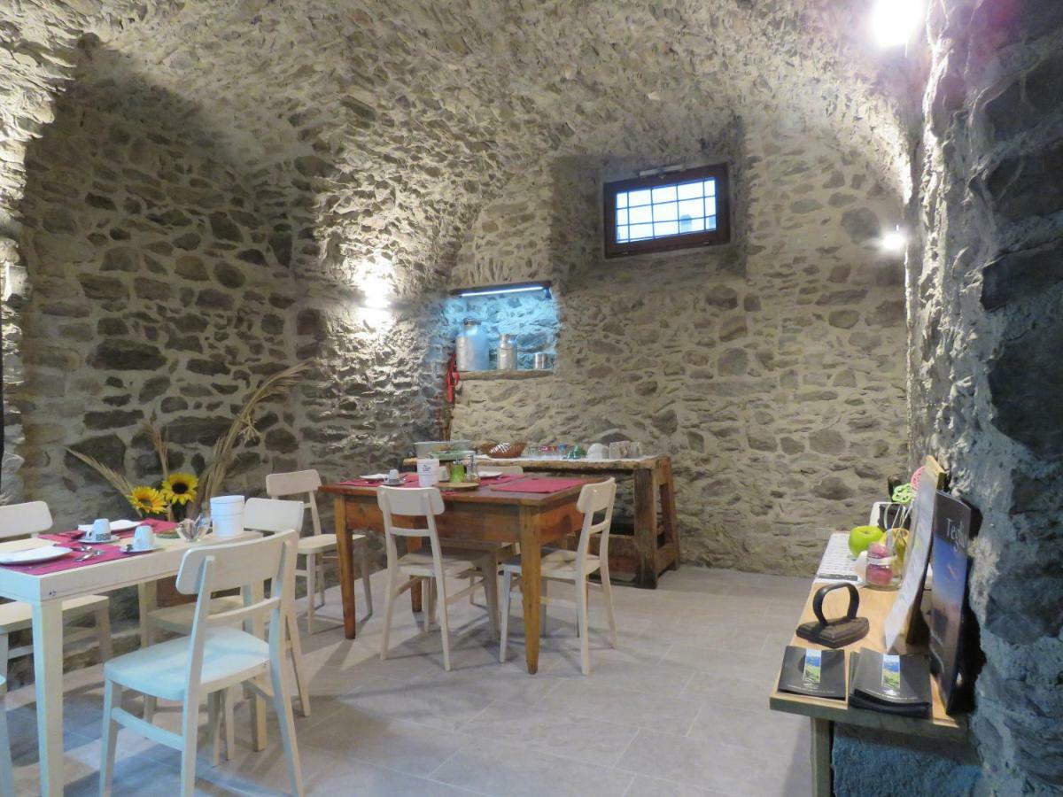 Couette-café Casa Taralin